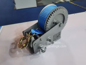 Yüksek kaliteli 3500lbs manuel el vinç tekne vinç ile hızlı bırakma kolu römork el krank deniz vinç - Product Image 4