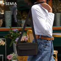 Grande Capacité Nouveau Durable Polyester Voyage Pochette Pliable Zipper Stockage Portable Suspendu À La Mode Eau Cosmétique Cas