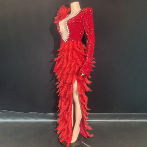 Novance Y4710 Prodotti all'Ingrosso <span class=keywords><strong>Abito</strong></span> da Sera Elegante da Donna di Lusso <span class=keywords><strong>Rosso</strong></span> con Piume Strass Paillettes e <span class=keywords><strong>Spacco</strong></span> Alto - Product Image 4