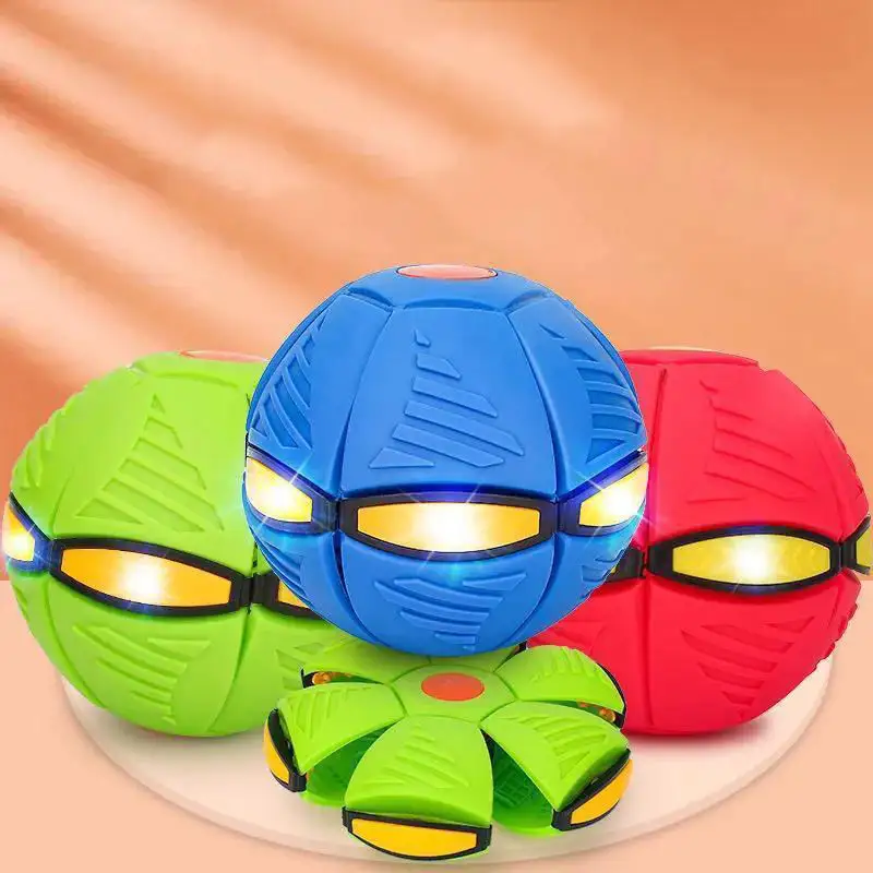 Bola nova Outdoor Garden Beach Game Brinquedos Flat Ball Flying Magic UFO Throw Disc Ball Com LED Light Toy para crianças