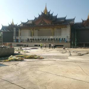 Diámetro de aluminio personalizado 2m 3M Tamaño de doble o única capa Estilo de cadena Braguero giratorio para luces - Product Image 6