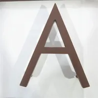 Signalétique sur mesure en acier inoxydable brossé SUS304 robuste, lettres 3D en métal massif non éclairées pour mur extérieur de bâtiment