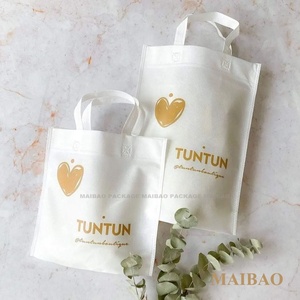 Couleur personnalisée 20kg poignée de roulement écologique réutilisable épicerie fourre-tout tissu laminé Non-tissé sac Logo motif Shopping toile - Product Image 1