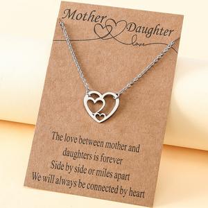 Collier personnalisé en acier inoxydable avec double cœur creux pour la fête des mères, chaîne de clavicule parent-enfant - Product Image 3