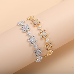 Floral Four Leaf <b>Clover</b> <b>Bracelet</b> Micro Set Zircon Elegant Design For Women Party Jewelry - Product Image 1