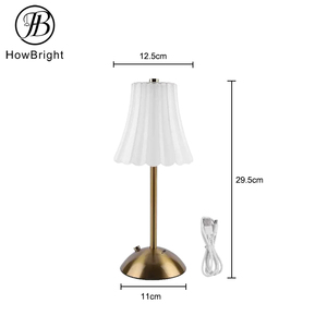 Luminária de Mesa LED Portátil Recarregável com Toque e Dimerizável, Tendência 2026, Luz de Mesa Dourada para Quarto e Sala de Estar - Product Image 3