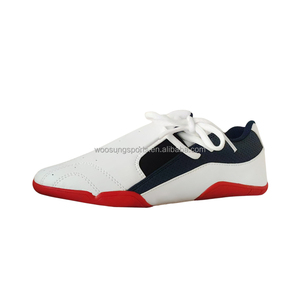 Scarpe da <span class=keywords><strong>Taekwondo</strong></span> per Uomo Adulto per Allenamento di Arti Marziali per Stili Samurai, Karate e Judo - Product Image 4