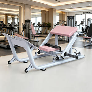 Machine compacte et rose pour les exercices de fessiers, idéale pour les petits studios de musculation à domicile. - Product Image 3