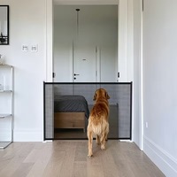 Barrière de sécurité pour animaux de compagnie en maille épaisse anti-rayures, barrière d'isolement pour chiens et chats avec crochets autocollants