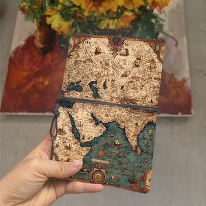 Papier épais A6 Bloc-notes Cadeau de Thanksgiving pour les concepteurs de sites Web pour célébrer les lancements de sites Web avec une carte du <span class=keywords><strong>monde</strong></span> ancienne avec des navires P - Product Image 1