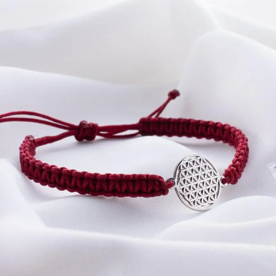 Bracelet en acier inoxydable tendance en macramé Bracelet en forme de fleur de vie Bracelet de couleur désirée Cadeau pour femme et homme