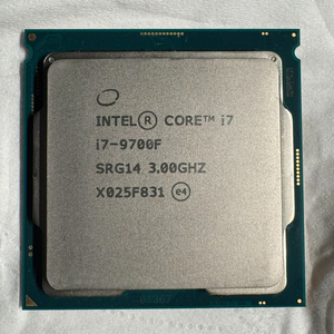 Processeur de bureau Intel Core <span class=keywords><strong>I7</strong></span>-9700F d'occasion, 8 cœurs, <span class=keywords><strong>3</strong></span> <span class=keywords><strong>GHz</strong></span>, 4,7 <span class=keywords><strong>GHz</strong></span>, LGA 1151, série 300, 65 W, technologie de virtualisation, 14 nm - Product Image 2