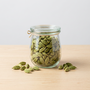 Gousse de cardamome verte naturelle entière, épice aromatique 6mm 7mm 8mm, qualité alimentaire pour la transformation alimentaire et l'exportation en vrac - Product Image 5