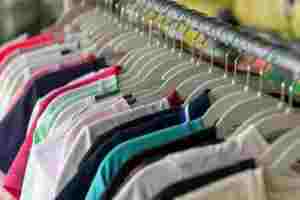 SH05 Abbigliamento Usato Misto all'Ingrosso, Vestiti Estivi da <span class=keywords><strong>Donna</strong></span> di Seconda Mano, T-Shirt, Gonne <span class=keywords><strong>in</strong></span> Denim, Pantaloni, <span class=keywords><strong>Jeans</strong></span> di Alta Qualità e alla Moda - Product Image 4