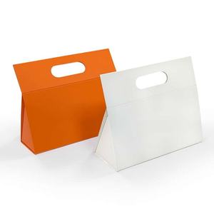 Boîte de découverte de parfums élégante, emballage de luxe personnalisé pour flacons d'échantillons et bouteilles de voyage - Product Image 6