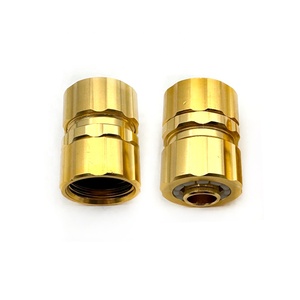 Raccord de tuyau d'<span class=keywords><strong>arrosage</strong></span> robuste 5/8'' femelle, adaptateur en alliage d'aluminium pour la réparation et la connexion de <span class=keywords><strong>tuyaux</strong></span> fissurés - Product Image 1