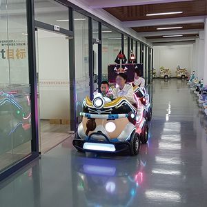 Nouveau design pare-chocs voiture intérieure et extérieure <span class=keywords><strong>aire</strong></span> de jeux commerciale voiture jouet enfants et adultes parc d'attractions équipement voiture électrique - Product Image 6