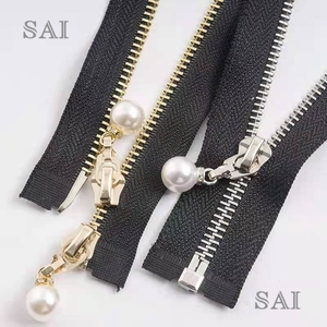 Vente en gros d'usine, pendentif en perles ABS, accessoires vestimentaires, tirette de <span class=keywords><strong>fermeture</strong></span> éclair décorative - Product Image 1
