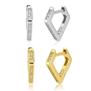 YHE0213 925 <span class=keywords><strong>plata</strong></span> esterlina rombo triángulo circón CZ cristal Huggies <span class=keywords><strong>aros</strong></span> 2025 Piercing lujo Pendiente joyería Rock Punk - Product Image 1