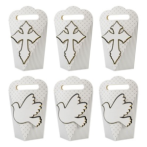 Caja de Regalo Blanca con Borde Dorado en Relieve para Empaque, Caja de <span class=keywords><strong>Dulces</strong></span> para Boda, Bautizo, Recuerdo, Caja de Regalo Artesanal - Product Image 5