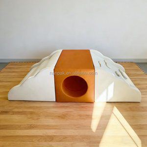 Structure <span class=keywords><strong>de</strong></span> jeu en mousse 3-en-1 pour intérieur/extérieur, arche <span class=keywords><strong>de</strong></span> jeu souple pour enfants avec bord ondulé et <span class=keywords><strong>tunnel</strong></span>, idéale pour la location événementielle et les playcafé - Product Image 3