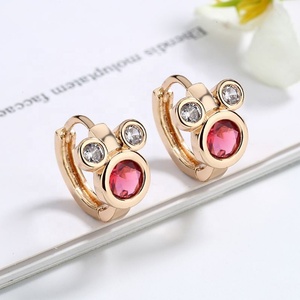 Hengdian 2022 - Pendientes de Aro con Forma de Mickey Mouse, Chapados en Oro de 18K, Bonitos Pendientes de Regalo para Niñas - Product Image 2