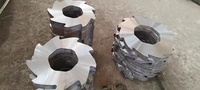Couteau de broyeur robuste usiné avec précision, pièce de rechange pour le broyage de palettes usagées, de caoutchouc et de plastique rigide