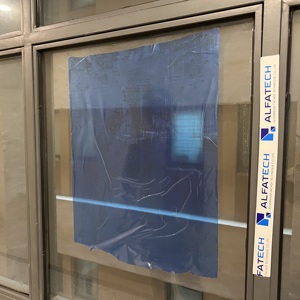 Pellicola Protettiva in PE Personalizzata per Vetri e Porte, Direttamente dalla Fabbrica - Product Image 5