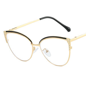 Montature per Occhiali da Vista a Forma di Occhio di Gatto per Ragazze, Nuovi Design 2026, Occhiali Anti Luce Blu per Donne, Occhiali Eleganti con Decorazioni in Diamante - Product Image 6