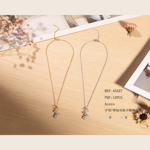 Collana con Ciondolo a Forma di Lettera T con Diamante, Gioiello Minimalista in Acciaio Inossidabile per Donne - Product Image 3