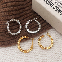 Boucles d'oreilles créoles Huggie mini cube carré en laiton plaqué or véritable pour femme, style minimaliste
