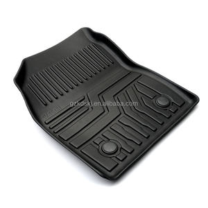 แผ่นยางกันลื่นสำหรับรถยนต์ <span class=keywords><strong>Toyota</strong></span> <span class=keywords><strong>Yaris</strong></span>,แผ่นยางกันลื่นพร้อมโลโก้แบบกำหนดเองสำหรับปี2020 - Product Image 4