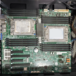Carte mère de serveur H11DSi prenant en charge les processeurs double cœur EPYC 7001 7002 Series, socket SP3, DDR4 512 Go, format I7/i5/i3, d'occasion, originale - Product Image 1