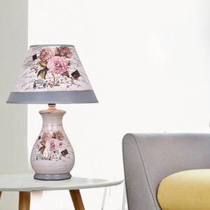 LED sáng tạo và cá nhân theo phong cách đồng quê nghiên cứu phòng khách và trang trí phòng ngủ đèn bàn gốm đơn giản và hiện đại - Product Image 2