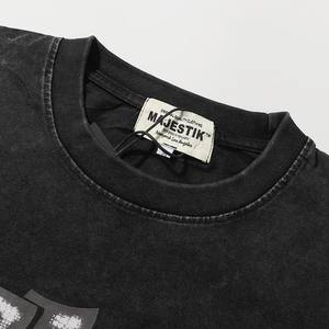 เสื้อยืด MAJESTIK ผู้ชาย ผ้าฝ้าย 100% สกรีนลาย ปักเพชร น้ำหนักมาก 250 GSM เป็นมิตรกับสิ่งแวดล้อม คอกลม แขนสั้น - Product Image 5