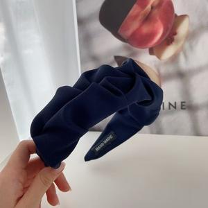 Bandeau pour <span class=keywords><strong>femme</strong></span> vintage fait main à volants et à large bord, Bandeau noué à volants, Bandeaux antidérapants plissés à large bord - Product Image 5