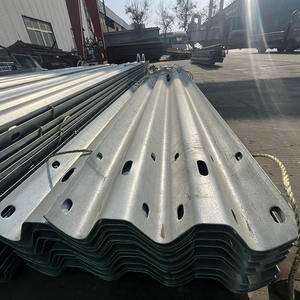 Tre onde Guard Rail autostrada Guardrail bordo strada del pannello di recinzione in metallo Crash barriera Post a forma di onda Guardrail Crash barriera pilastro - Product Image 5