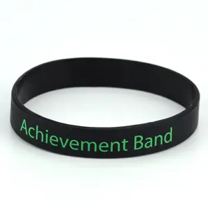 थोक सस्ते कस्टम सिलिकॉन कंगन रबर कलाई बैंड Wristband