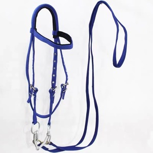 Arnés de caballo duradero con cabezada y riendas, halter engrosado, equipo ecuestre, cabezadas y riendas extraíbles, arnés para caballo con riendas. - Product Image 2