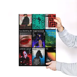कस्टम आकार की दीवार कपड़े एनीमे मूवी शैक्षिक पोस्टरों का निर्माण करता है विज्ञापन के लिए फ्रेम के साथ
