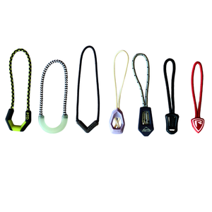 맞춤형 TPU PVC 실리콘 플라스틱 지퍼 풀러 개인화 된 로고 풀 탭 의류 가방 야외 장비 스포츠웨어 - Product Image 6