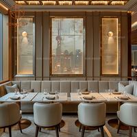 Meubles de restaurant de luxe ensemble de canapés en velours avec dessus de table en marbre et chaises en velours brun-rouge pour café