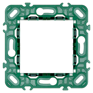 Supporto 2M Senza Viti Int71 7.4 Lunghezza 1.5 Altezza Raccordo per Condotti - Product Image 1