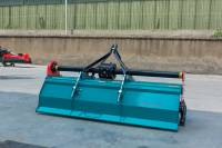 Approvisionnement d'usine Robuste Opération facile Durabilité Rotavator Rotary Tiller pour la culture du sol
