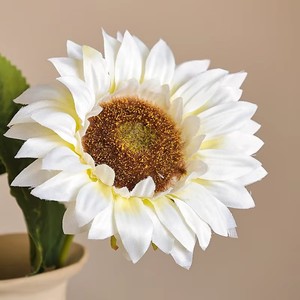 Girasoles de Seda Artificiales para Decoración de Baby Shower, Bodas, San Valentín - Uso en el Hogar y Hoteles - Product Image 3