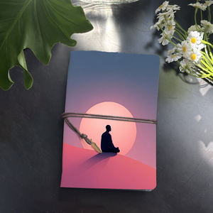 Cahier Vintage A6 fait main 80 feuilles remplaçables Souvenir Premium pour les rassemblements de clients VIP avec Man Sunset Hill <span class=keywords><strong>Meditatio</strong></span> - Product Image 1