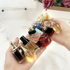 Mini Perfume <span class=keywords><strong>de</strong></span> Lujo en Spray, Set <span class=keywords><strong>de</strong></span> Regalo <span class=keywords><strong>para</strong></span> Mujer y Hombre, Aroma Floral Cítrico Fresco, Tamaño <span class=keywords><strong>de</strong></span> Muestra - Product Image 1