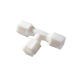 Raccords de tuyauterie LAN SHAN Essential Tee pour système de filtration par osmose inverse, modèle 70-4-4, connectivité union, tailles 1/4\", 3/8\", 1/2\" - Product Image 1