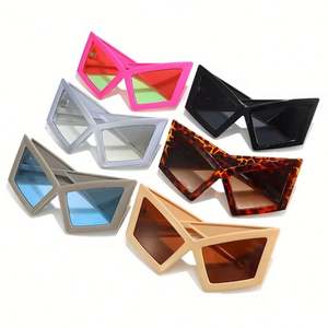Lunettes de soleil œil de chat surdimensionnées UV400 pour femme, monture large coupe-vent, tendance 2025 - Product Image 3