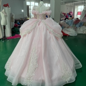 Vestido de Quinceañera Elegante Rosa Mc025 con Cuentas de Perlas en el Corpiño, Manga Larga Transparente y Espalda con Cordones, Estilo Princesa, Jancember - Product Image 4